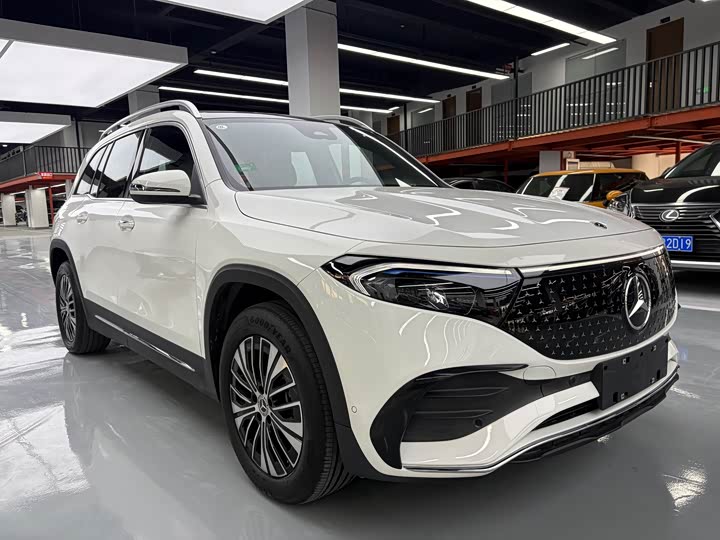 Mercedes-Benz EQB, 2026 — фото 3 из 9