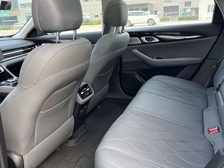 Geely Galaxy A7, 2025 — фото 8 из 9