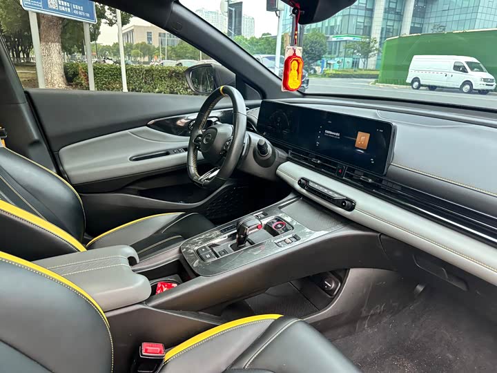 GAC Trumpchi Empow R, 2021 — фото 7 из 9