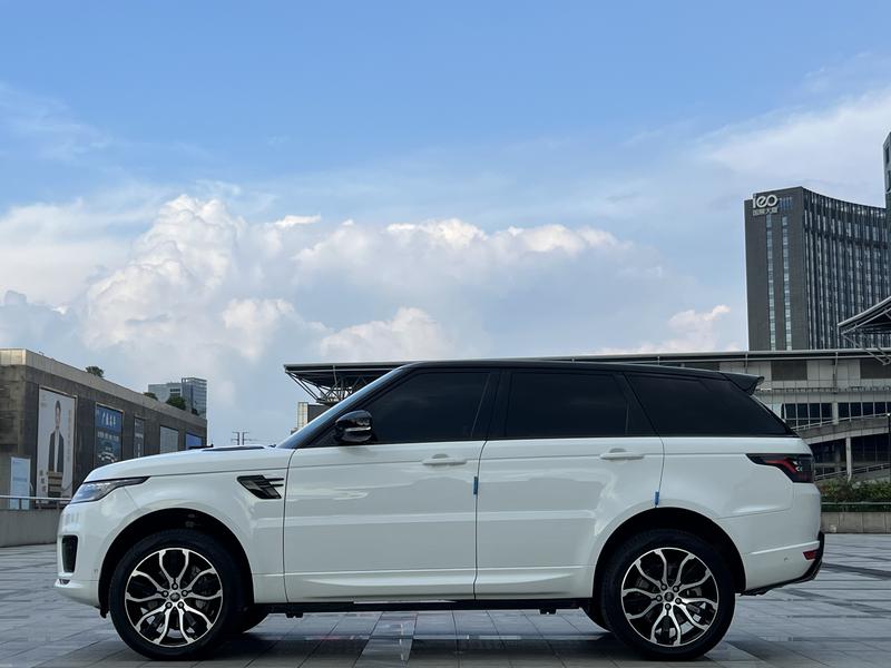 Land Rover Range Rover Sport, 2022 — фото 4 из 12