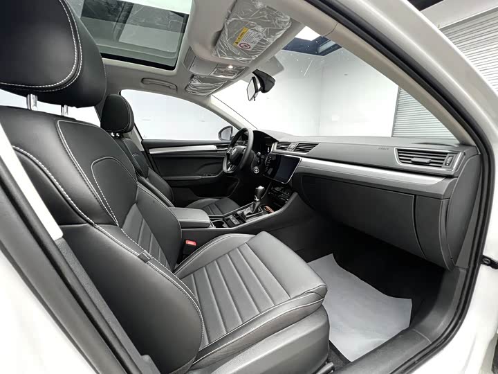 Skoda Superb, 2024 — фото 9 из 9