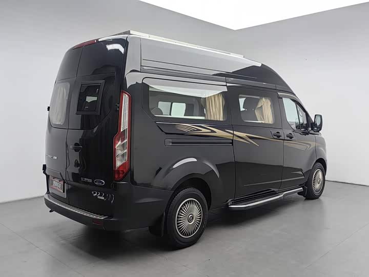 Ford Transit, 2022 — фото 2 из 9