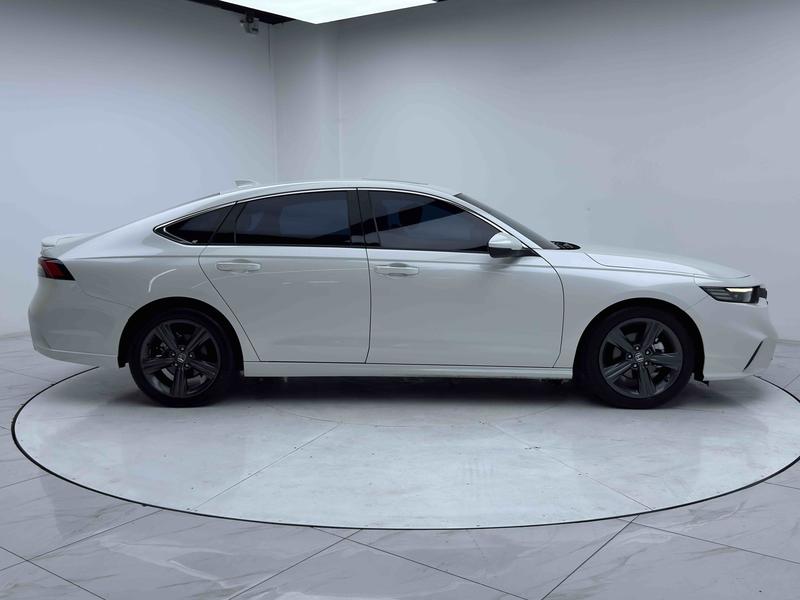 Honda Inspire, 2023 — фото 8 из 12