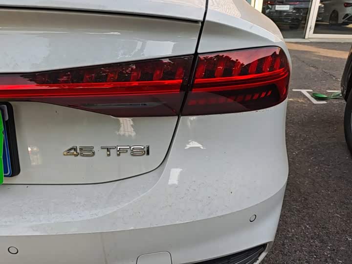 Audi A7, 2024 — фото 8 из 9
