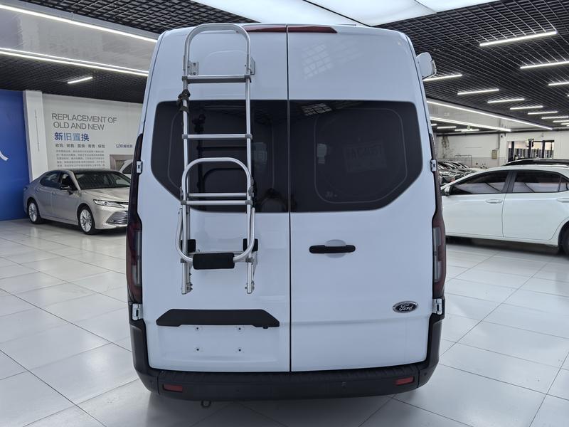 Ford Transit, 2023 — фото 5 из 12