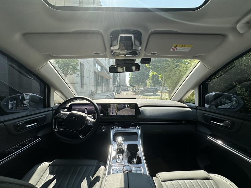JAC Refine RF8 Hybrid, 2025 — фото 8 из 12