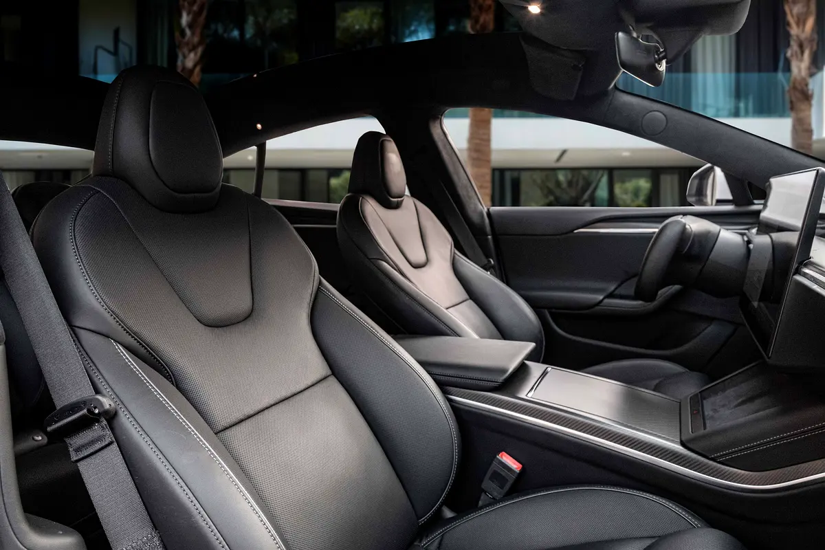 Tesla Model S, 2023 — фото 10 из 10
