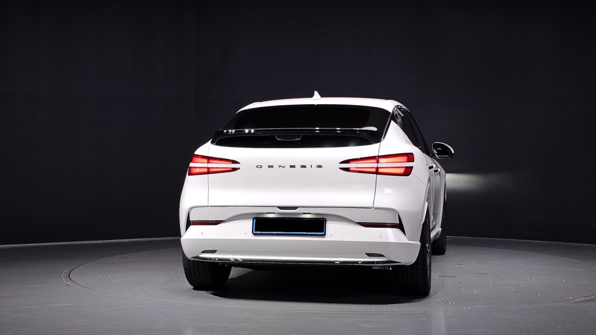 Genesis GV60, 2026 — фото 4 из 12
