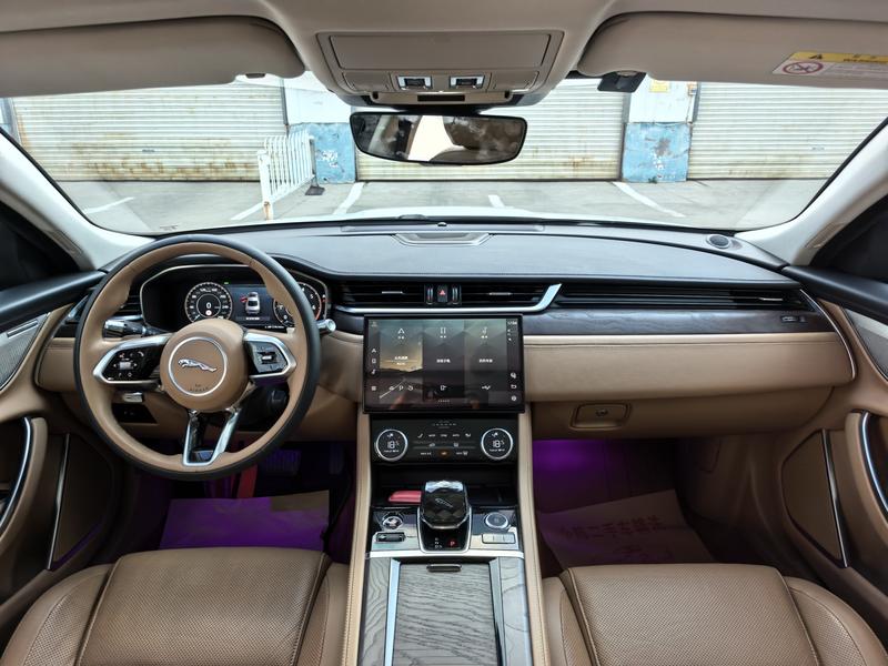Jaguar XF L, 2022 — фото 10 из 12