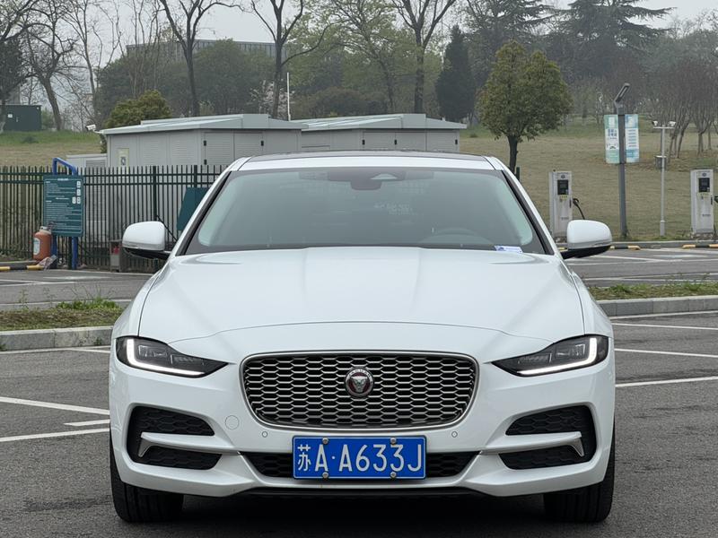 Jaguar XE L, 2022 — фото 2 из 12