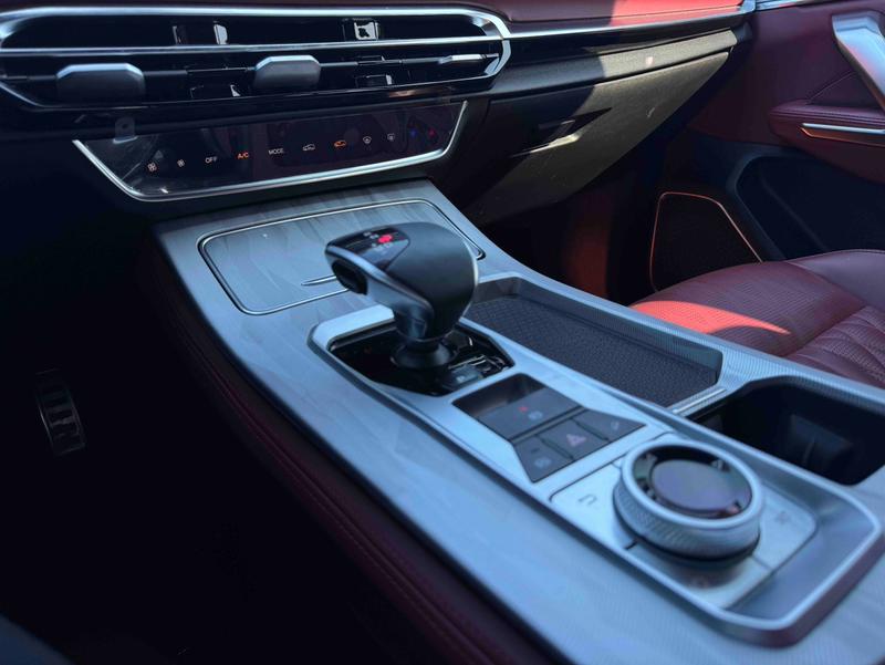 Jetour X70 Plus, 2022 — фото 11 из 12