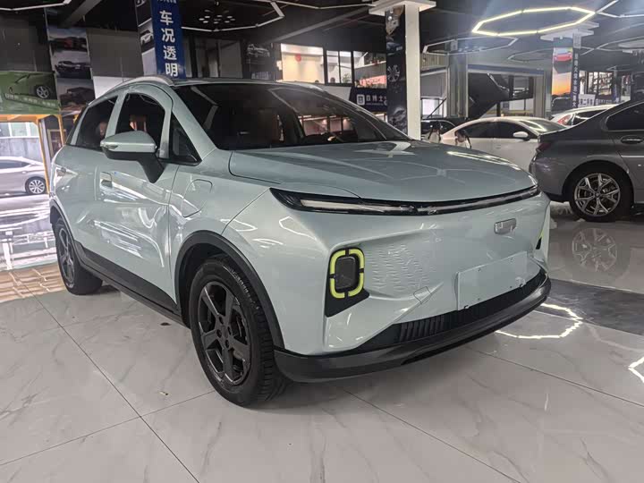 Geely Geometry E Firefly, 2022 — фото 3 из 9