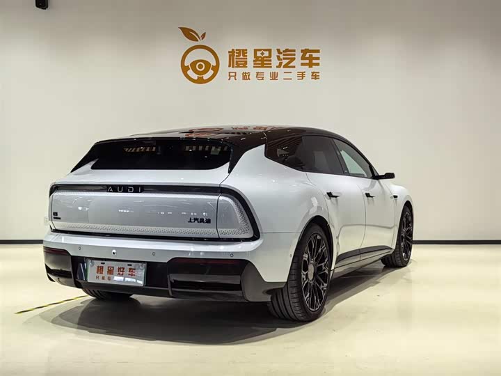 Audi × SAIC E5 Sportback, 2025 — фото 4 из 9