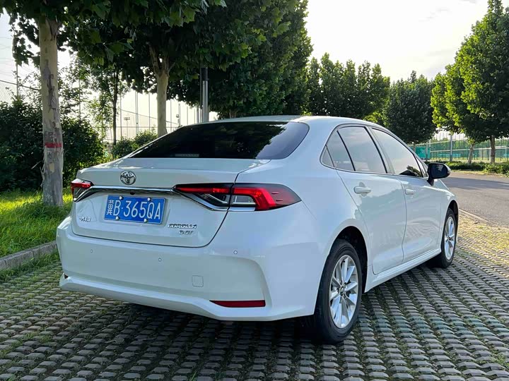 Toyota Corolla, 2022 — фото 5 из 9