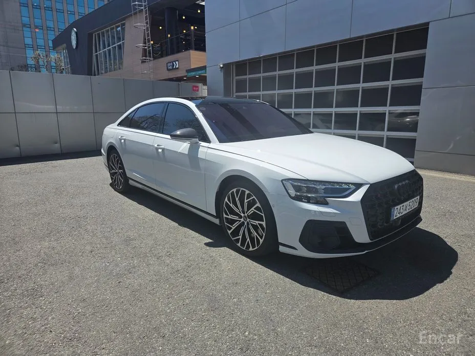 Audi S8, 2023 — фото 2 из 12