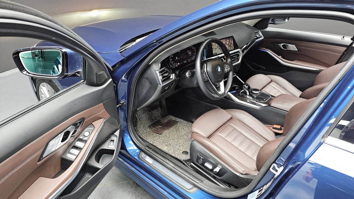 BMW 3 Series, 2022 — фото 10 из 12
