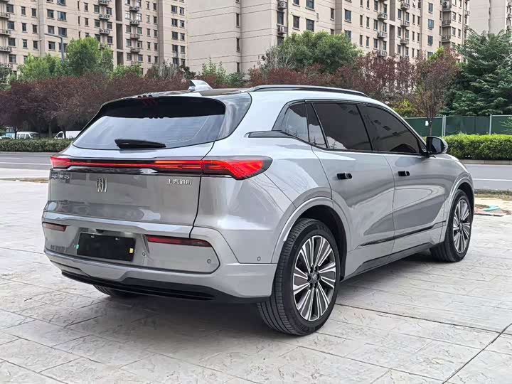 Buick Electra E5, 2023 — фото 9 из 9