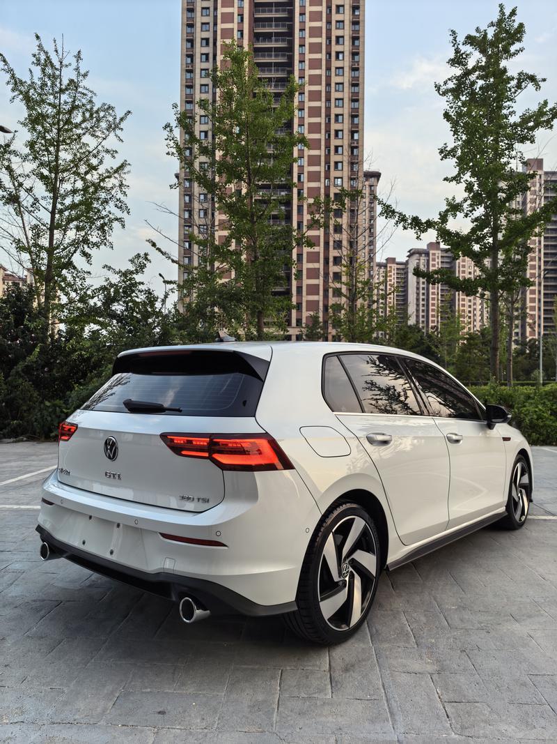 Volkswagen Golf GTI, 2023 — фото 4 из 12