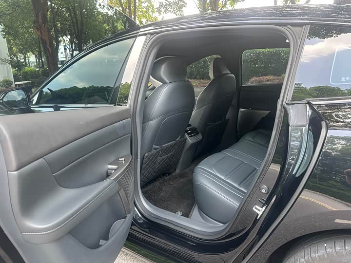Dongfeng Yipai eπ 007, 2024 — фото 4 из 9
