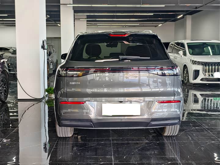 Geely Galaxy E5, 2025 — фото 5 из 9