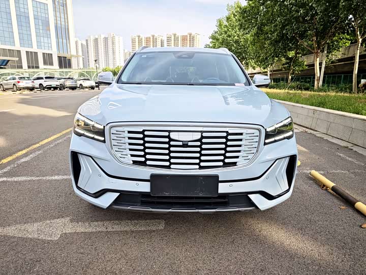 Geely Monjaro, 2023 — фото 2 из 9