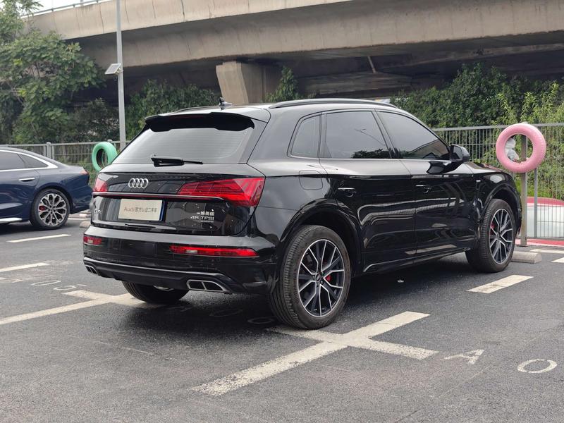 Audi Q5L, 2024 — фото 6 из 10