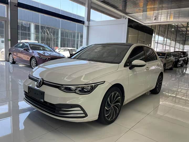 Volkswagen Golf, 2021 — купить в Белгороде под ключ