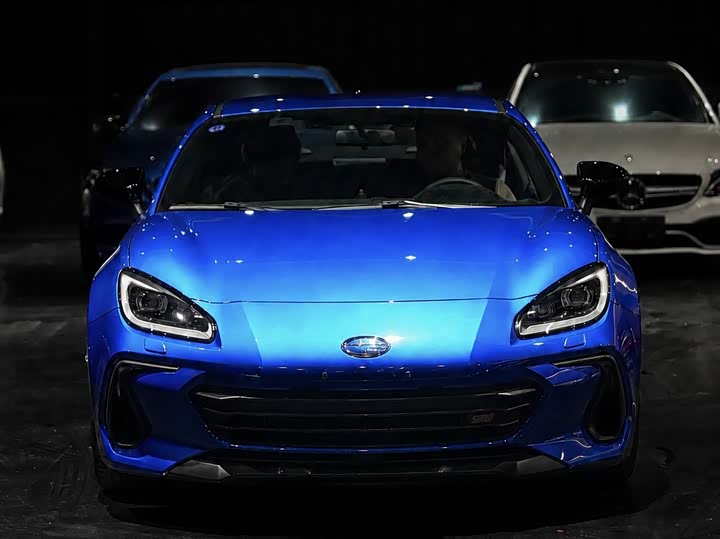 Subaru BRZ, 2024 — фото 2 из 9