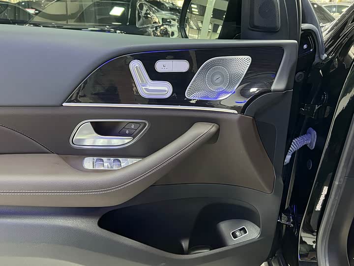 Mercedes-Benz GLE-Class, 2023 — фото 9 из 9