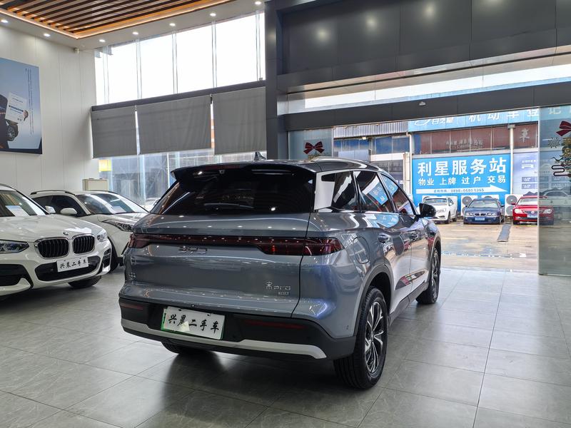 BYD Song Pro Hybrid, 2025 — фото 6 из 12