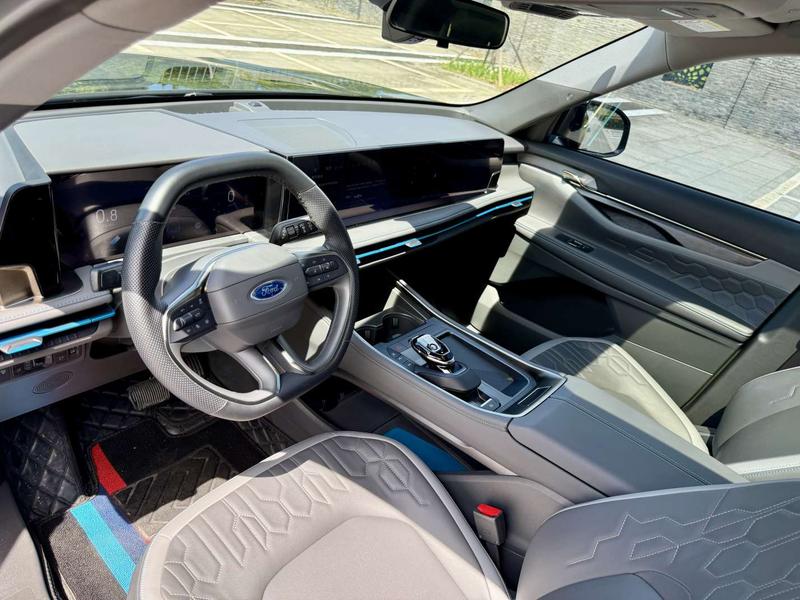 Ford Edge, 2023 — фото 7 из 12