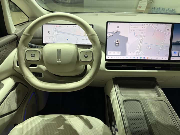 Wey 80 Hybrid, 2025 — фото 9 из 9