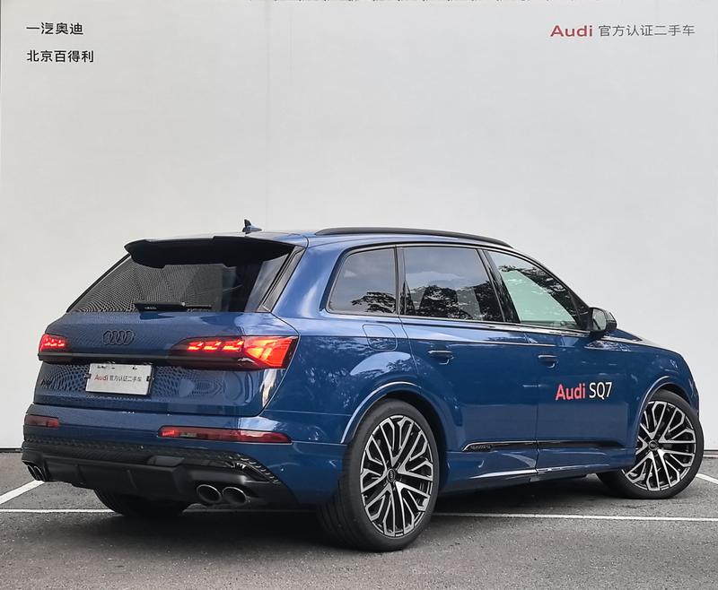 Audi SQ7, 2025 — фото 6 из 12
