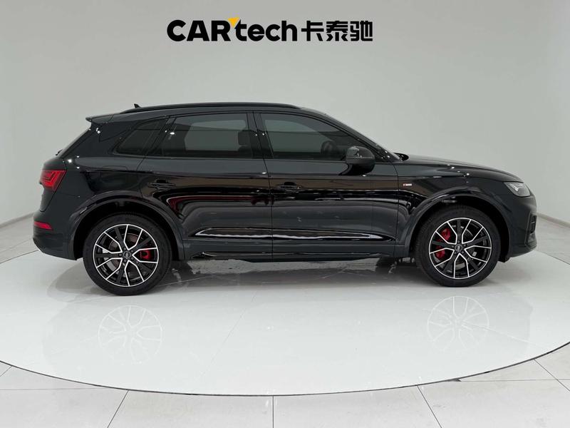Audi Q5L, 2024 — фото 8 из 12