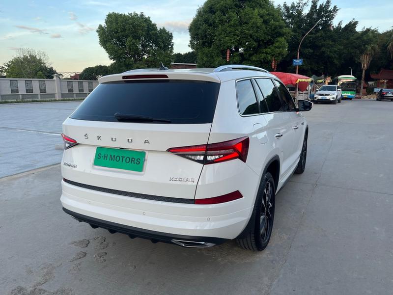 Skoda Kodiaq, 2022 — фото 5 из 10