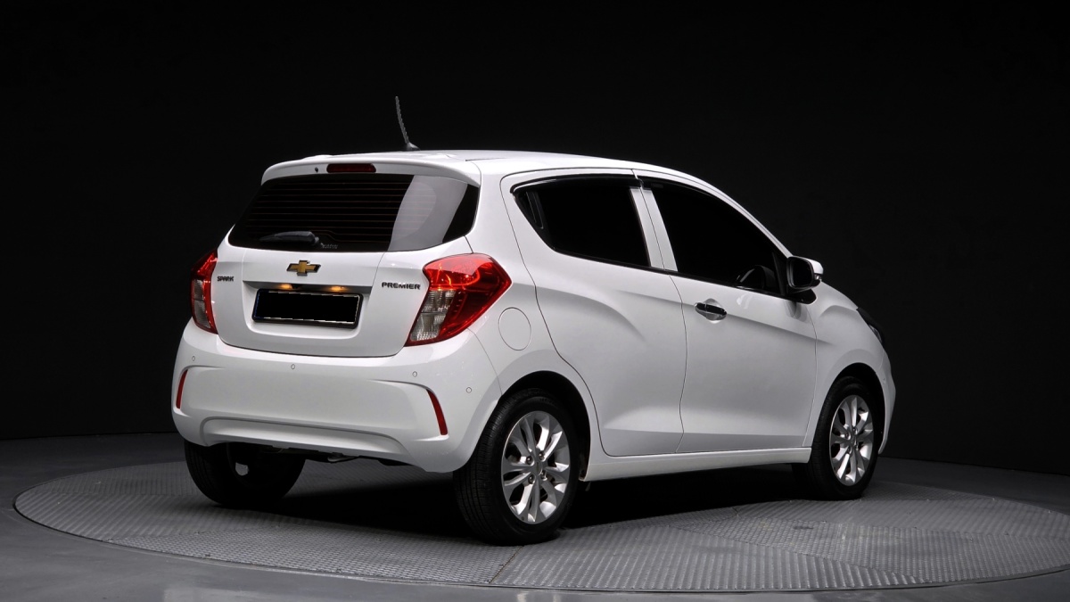 Chevrolet Spark, 2022 — фото 2 из 12