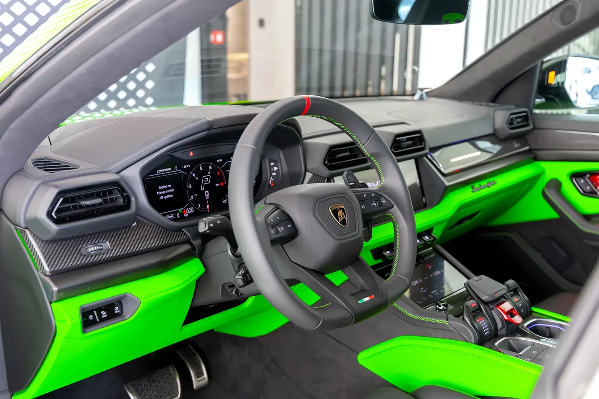 Lamborghini Urus, 2026 — фото 10 из 10