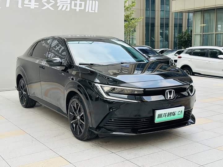 Honda e:NP2, 2025 — фото 3 из 9