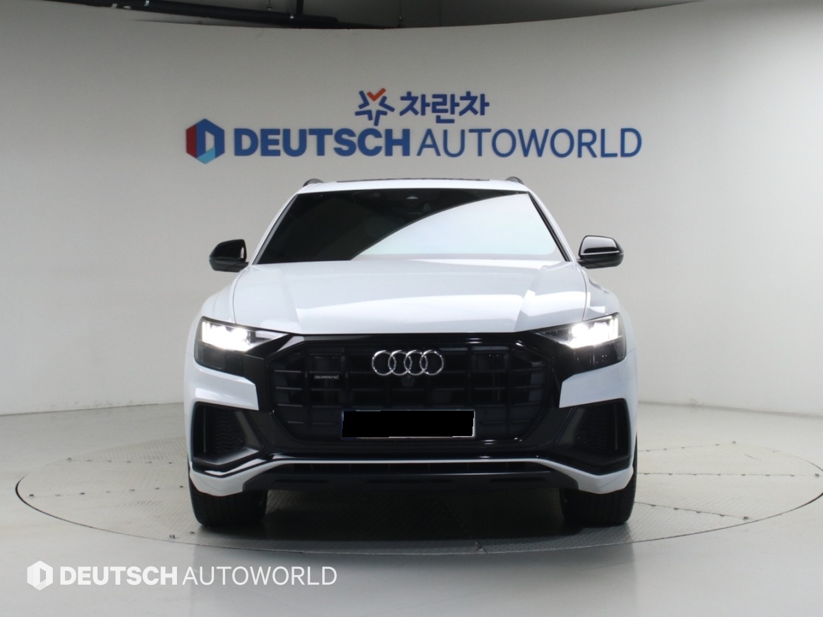 Audi Q8, 2023 — фото 3 из 12
