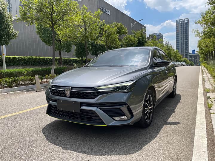 Roewe i5, 2022 — купить в Ижевске под ключ