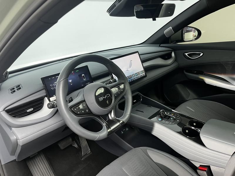 BYD Seal 06 GT, 2025 — фото 6 из 11