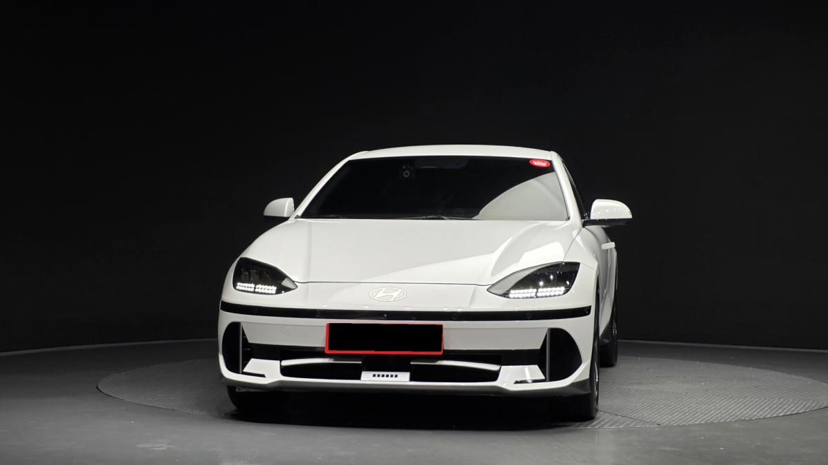 Hyundai Ioniq 6, 2022 — фото 3 из 12