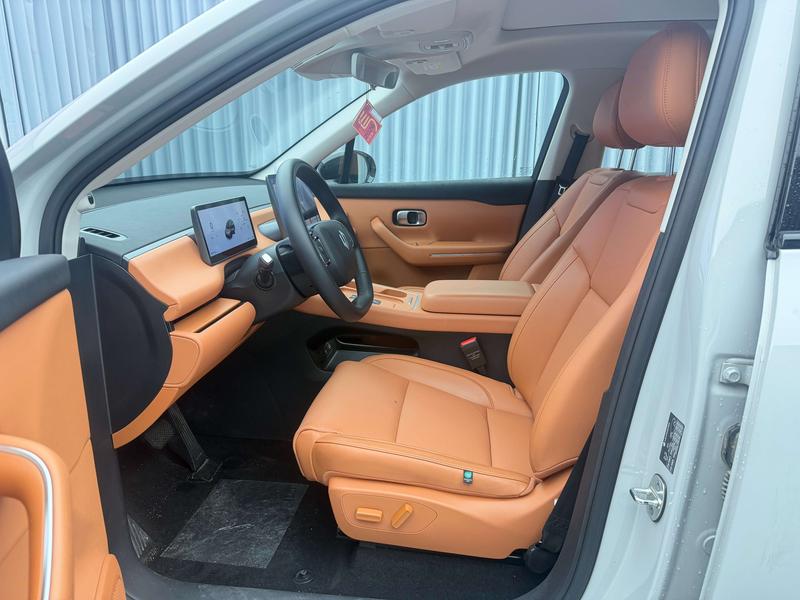 Leapmotor C10, 2025 — фото 12 из 12