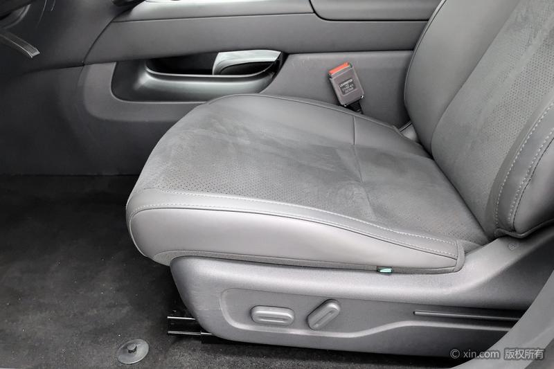 Leapmotor Lafa5, 2025 — фото 12 из 12