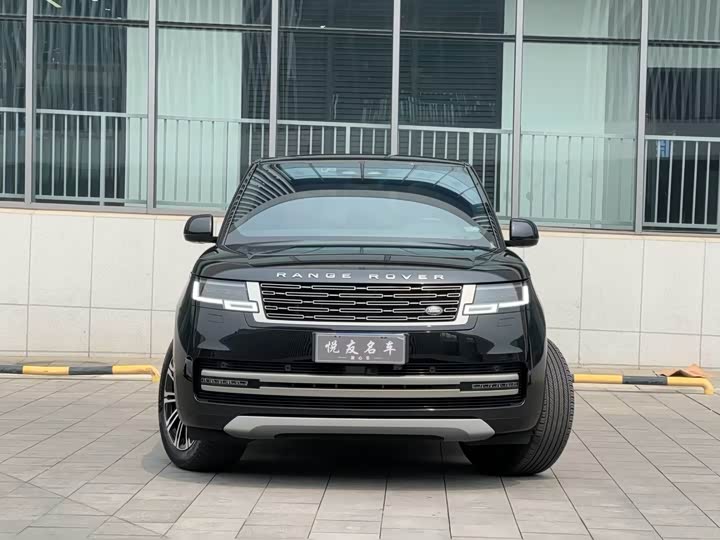 Land Rover Range Rover, 2023 — фото 2 из 9