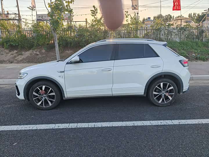 Volkswagen T-Roc, 2024 — фото 7 из 9