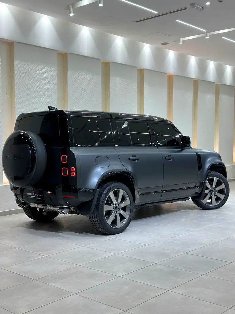 Land Rover Defender, 2026 — фото 4 из 10