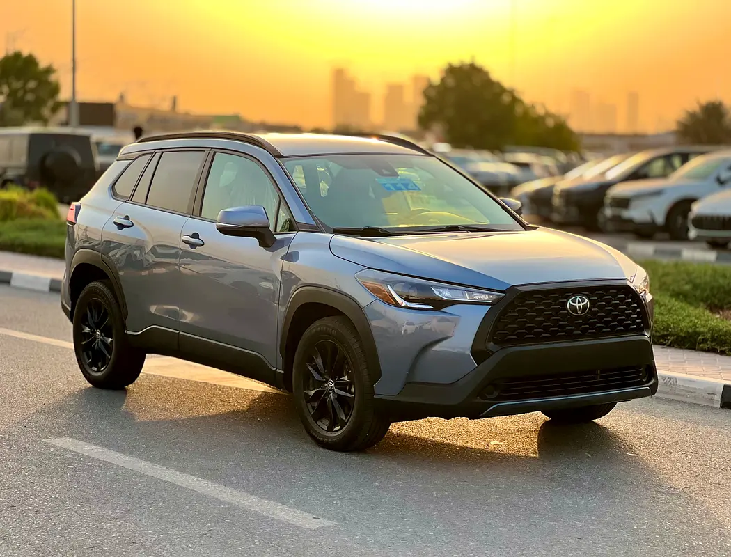 Toyota Corolla Cross, 2022 — фото 3 из 10
