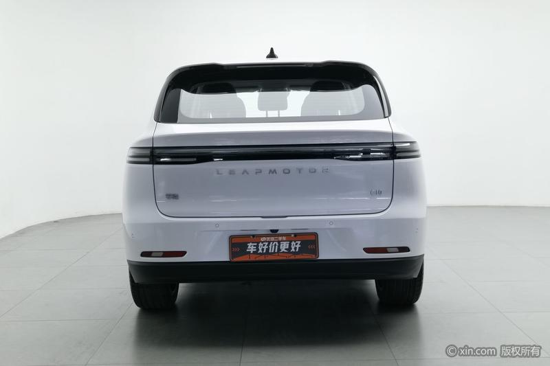 Leapmotor C10, 2024 — фото 3 из 12