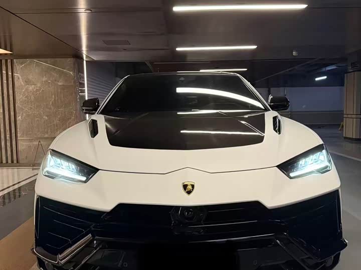 Lamborghini Urus, 2023 — купить в Калуге под ключ